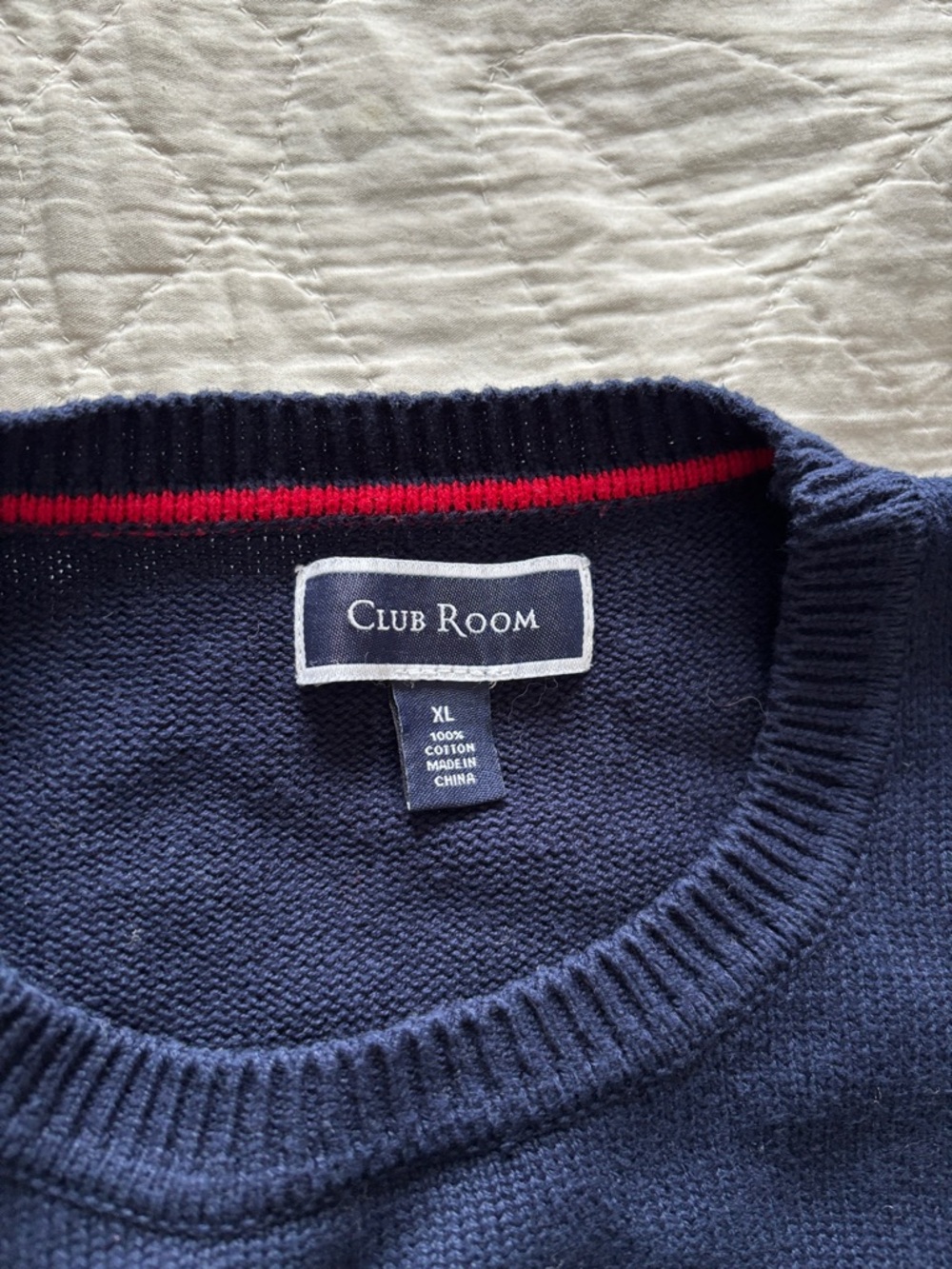 Club Room Bulldog 🐶 Sweater - Picture 3 of 9